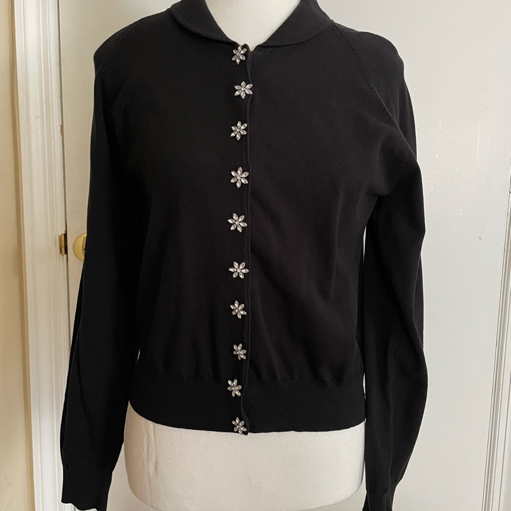 Women’s Signature Black Snap Front Sweater, Large